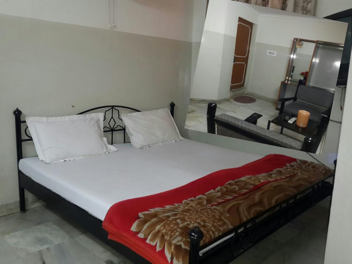 Hotel Urvashi Divisione di Jaipur Esterno foto